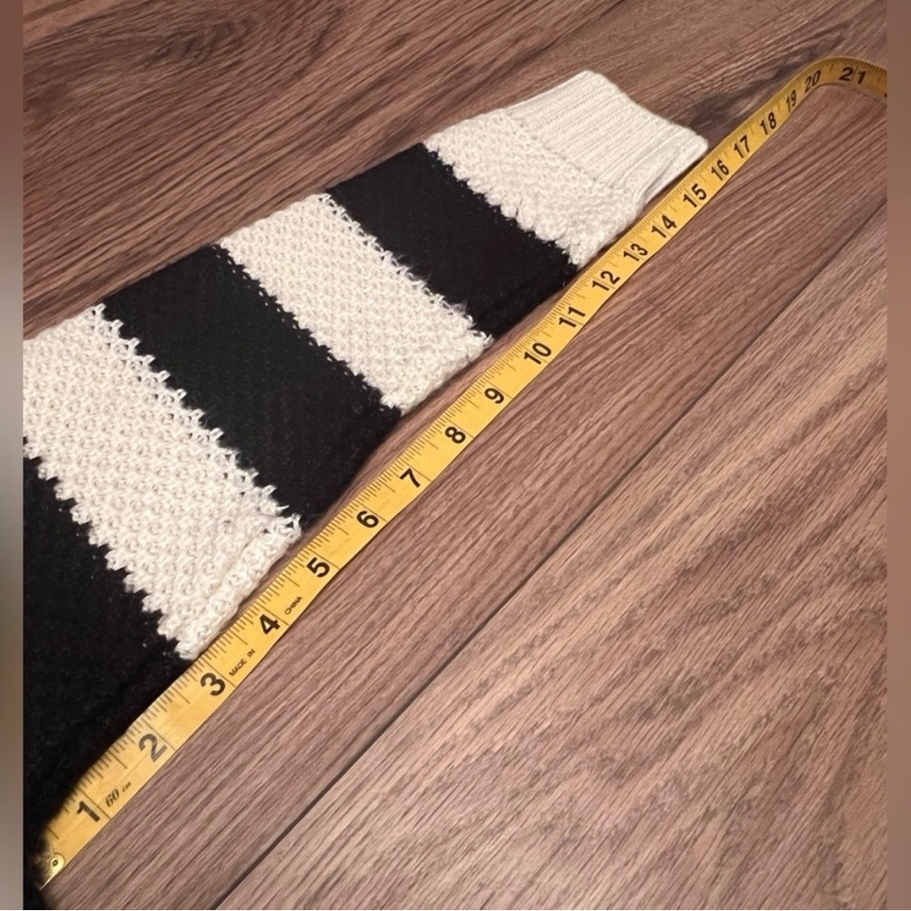 Denim & Supply Ralph Lauren Black and White Striped Crewneck Sweater - Picture 6 of 6